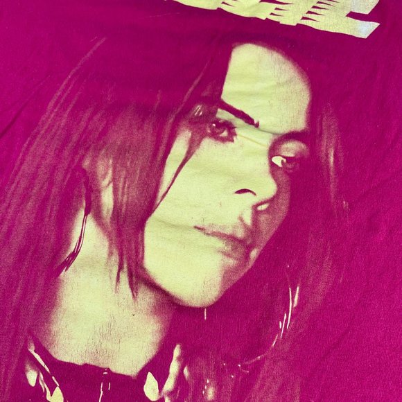 2019 Billie Eilish Band Shirt Adult Medium Red & Yellow Photo Short Sleeve Tee - Picture 2 of 10